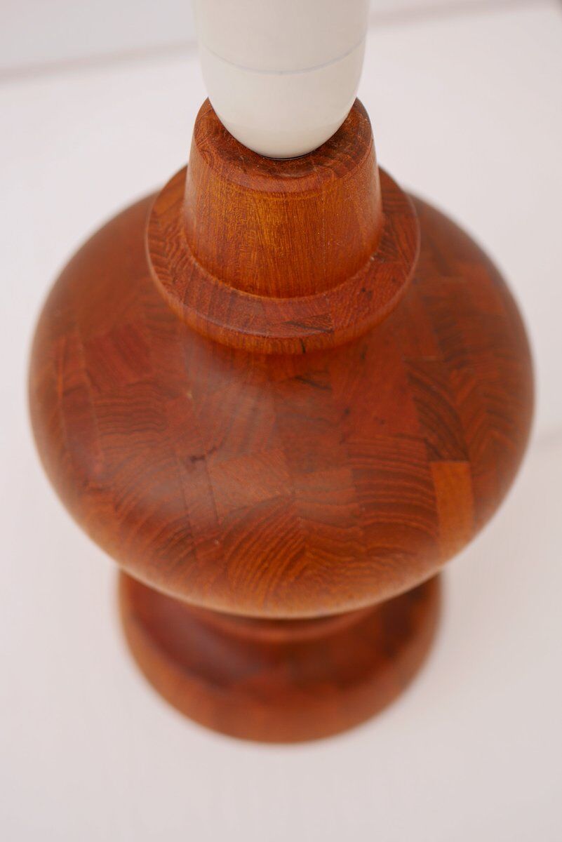 Mid-century modern Scandinavian oak table lamp from Möllers