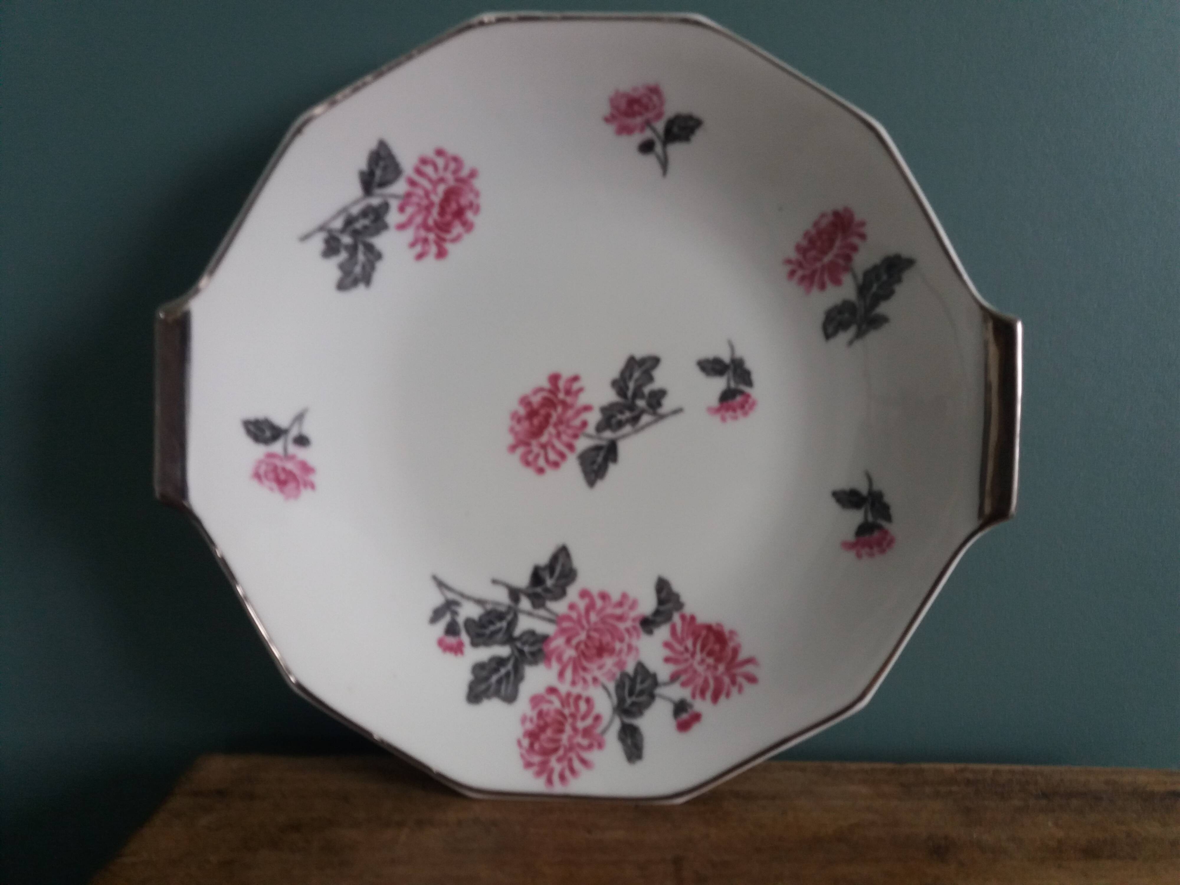 Deep dish in Limoges porcelain, Michelaud Frères