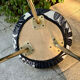 Tabouret tripode style Pelfran