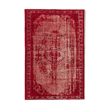 Hand-Knotted Vintage Turkish 1970s 177 cm x 268 cm Red Carpet