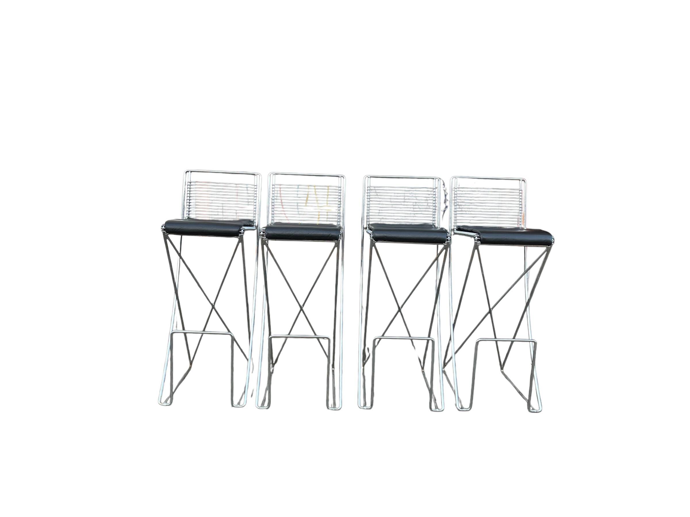 4 tabourets de bar par Till Behrens pour Shlubach