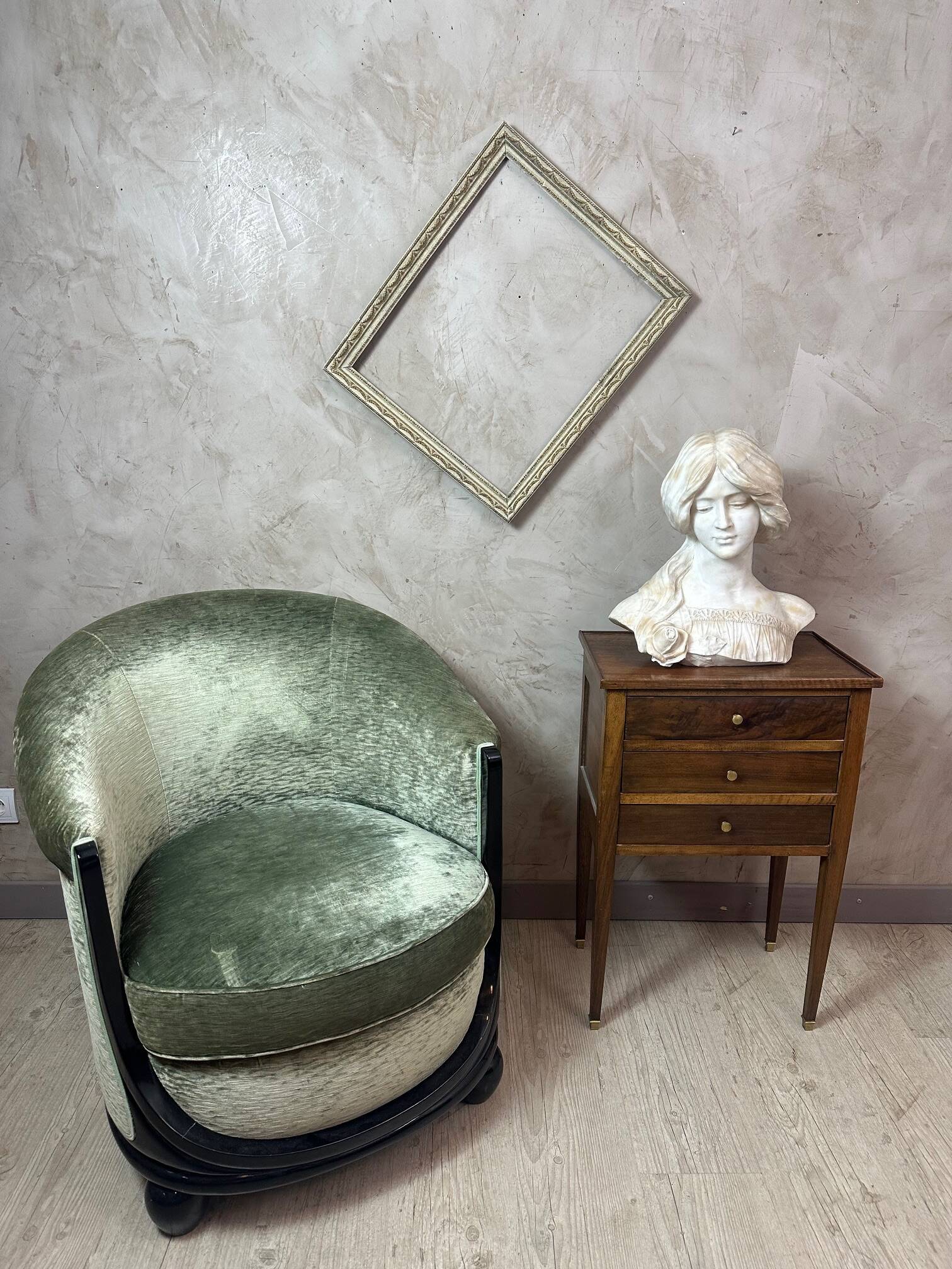 Marble bust of a woman