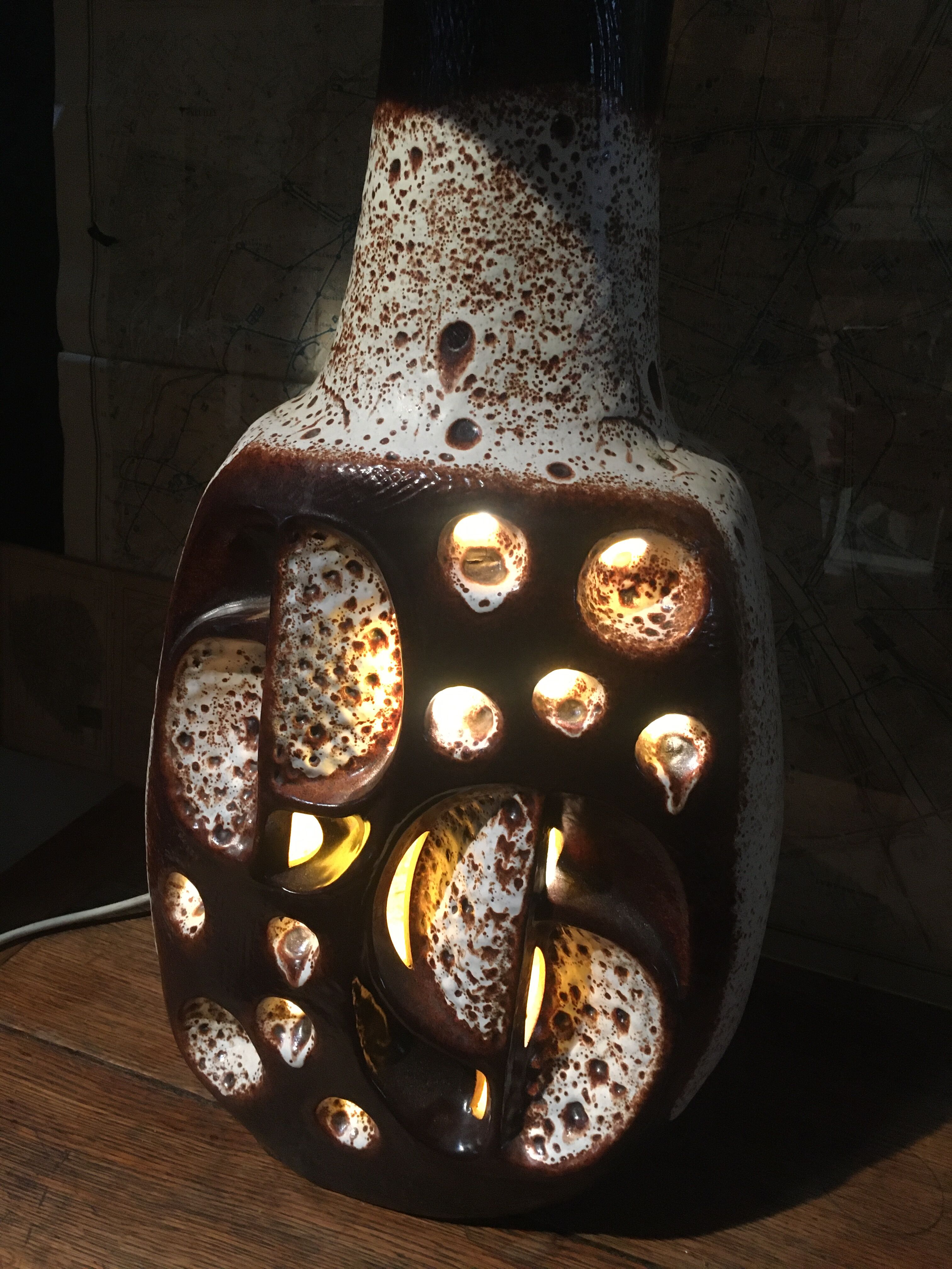 "Fat lava" floor lamp by Hustadt Leuchten from the 1970s.