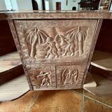 African bar carved in precious Bubinga wood