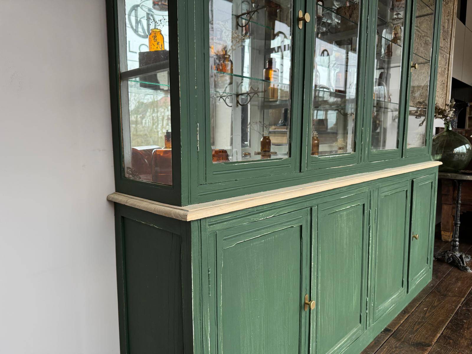 Pharmacy display case