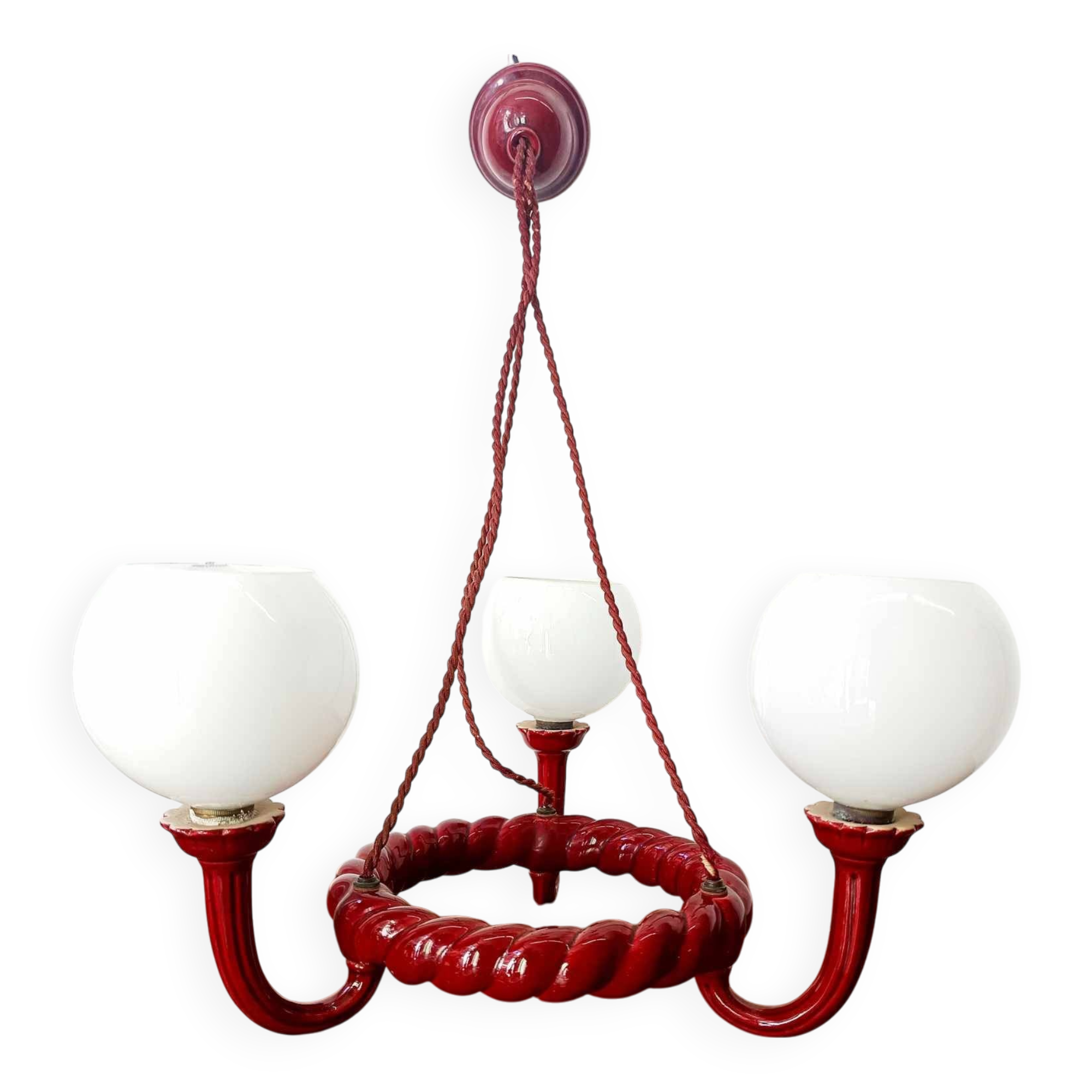 Chandelier in burgundy ceramic and white opaline