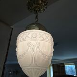 Opaline suspension