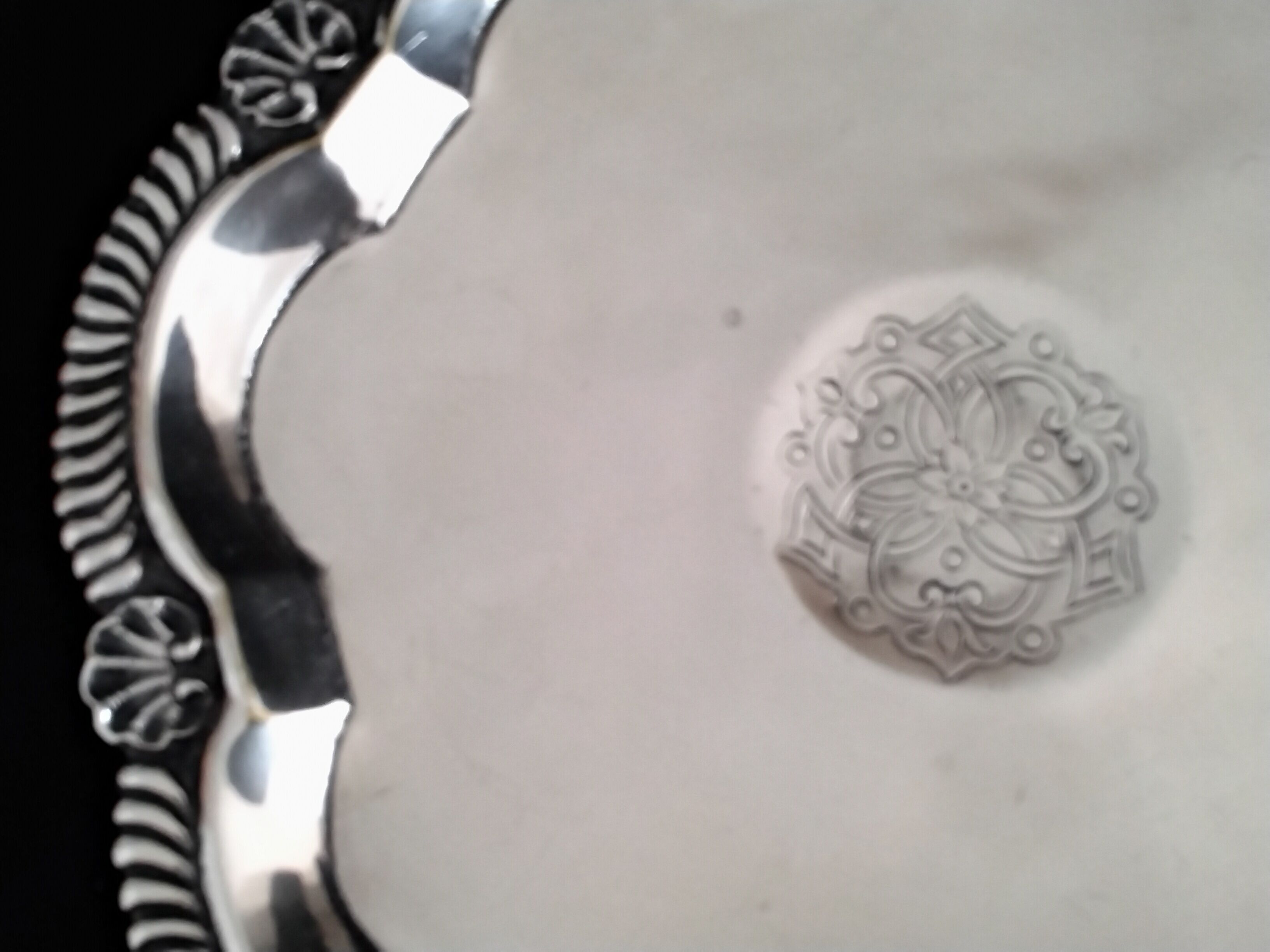 Compotier, antique standing cut in silver metal