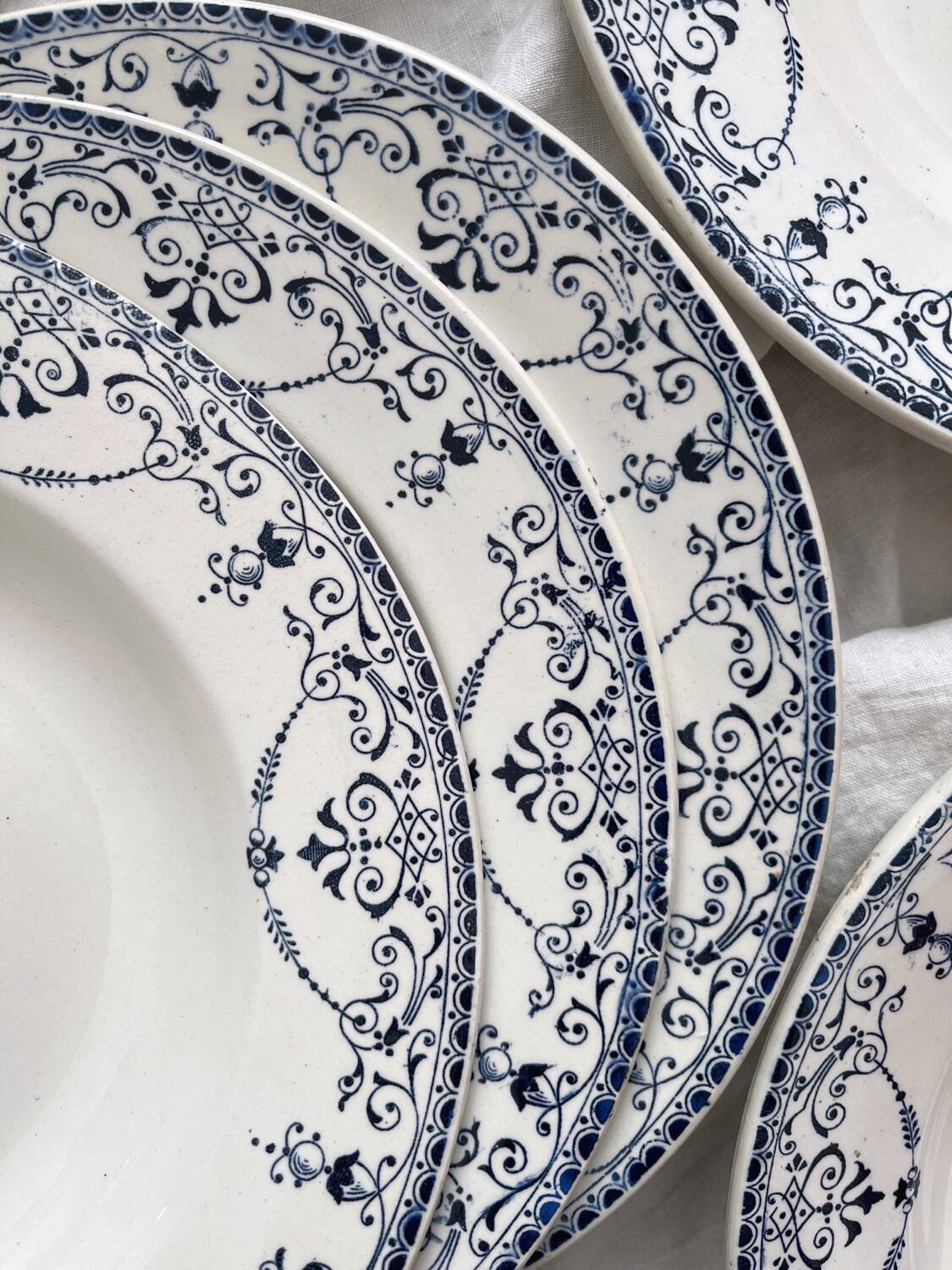 10 earthenware soup plates "Balzac" Choisy le Roi