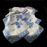 Tablecloths and napkins made in Italy