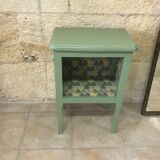 Bedside table