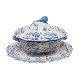 Dish and soup decor Moustier