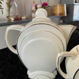 Coffee service and shells in very fine Czechoslovakian porcelain set silver, very good condition