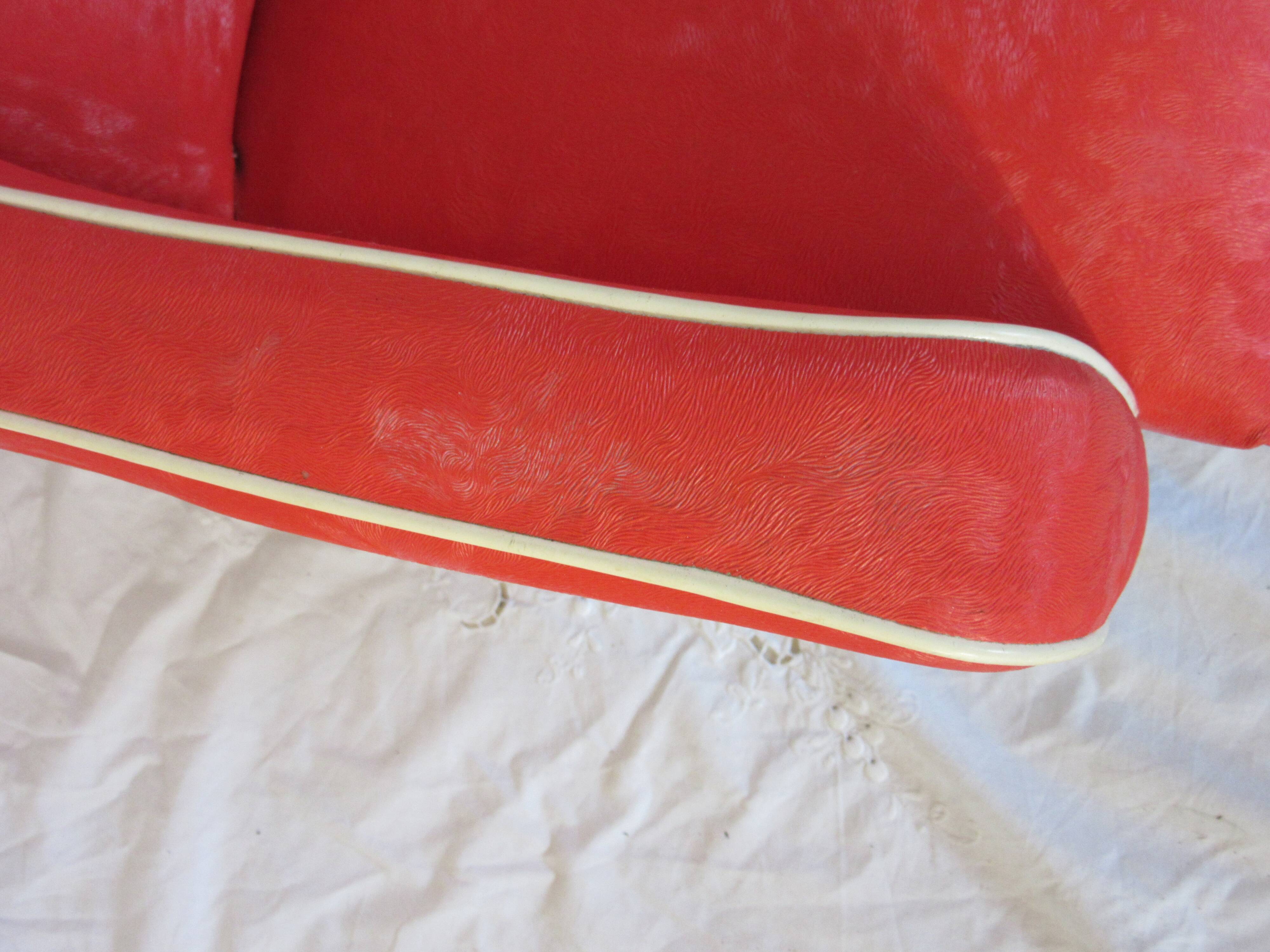 Fauteuil skaï vintage enfant