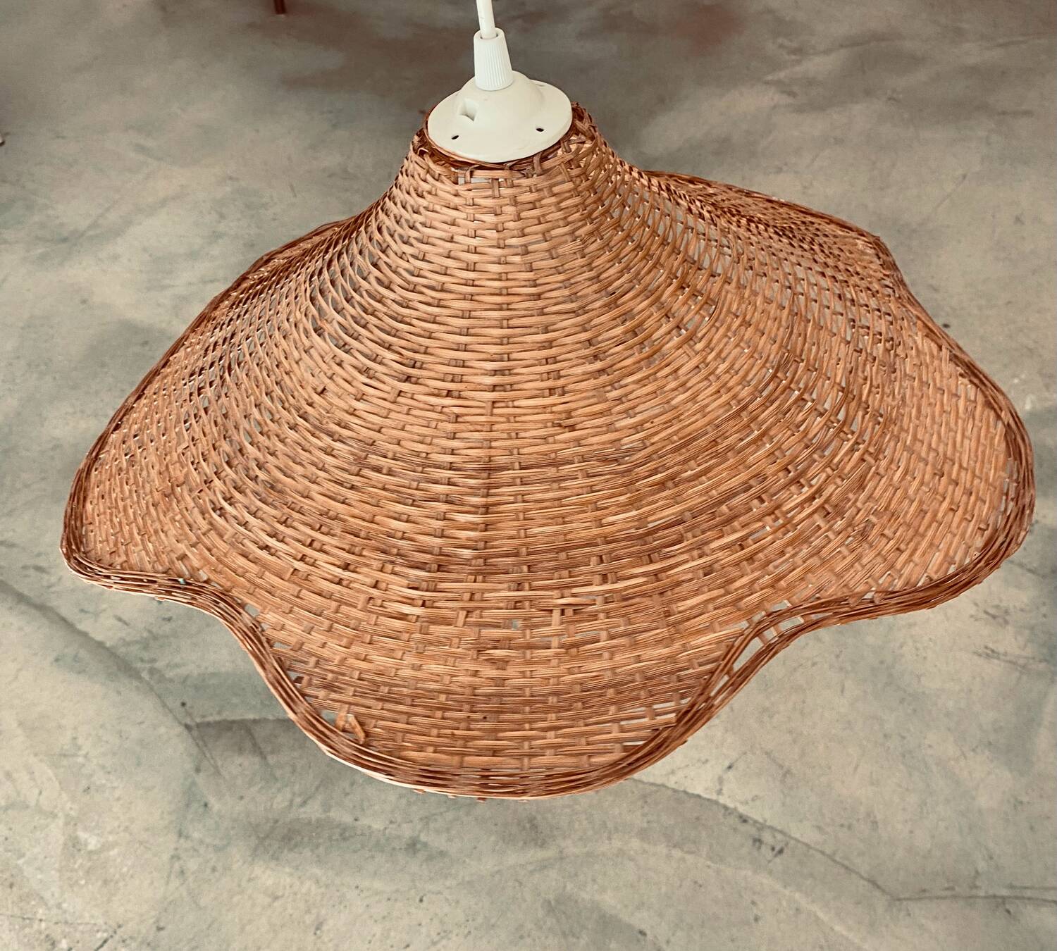 Rattan pendant light