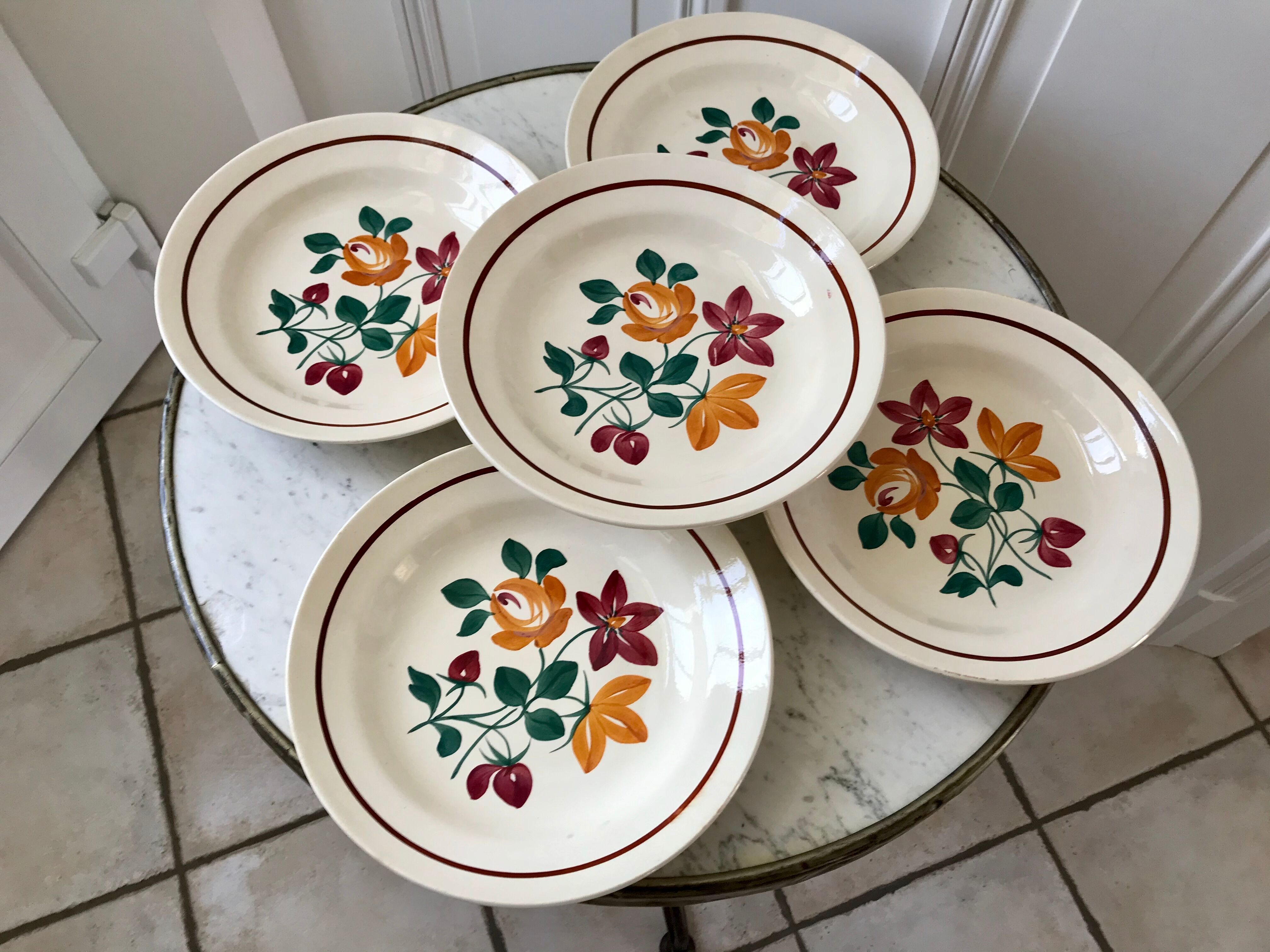 Set of 5 hollow plates Terre de Fer Longchamp early twentieth century