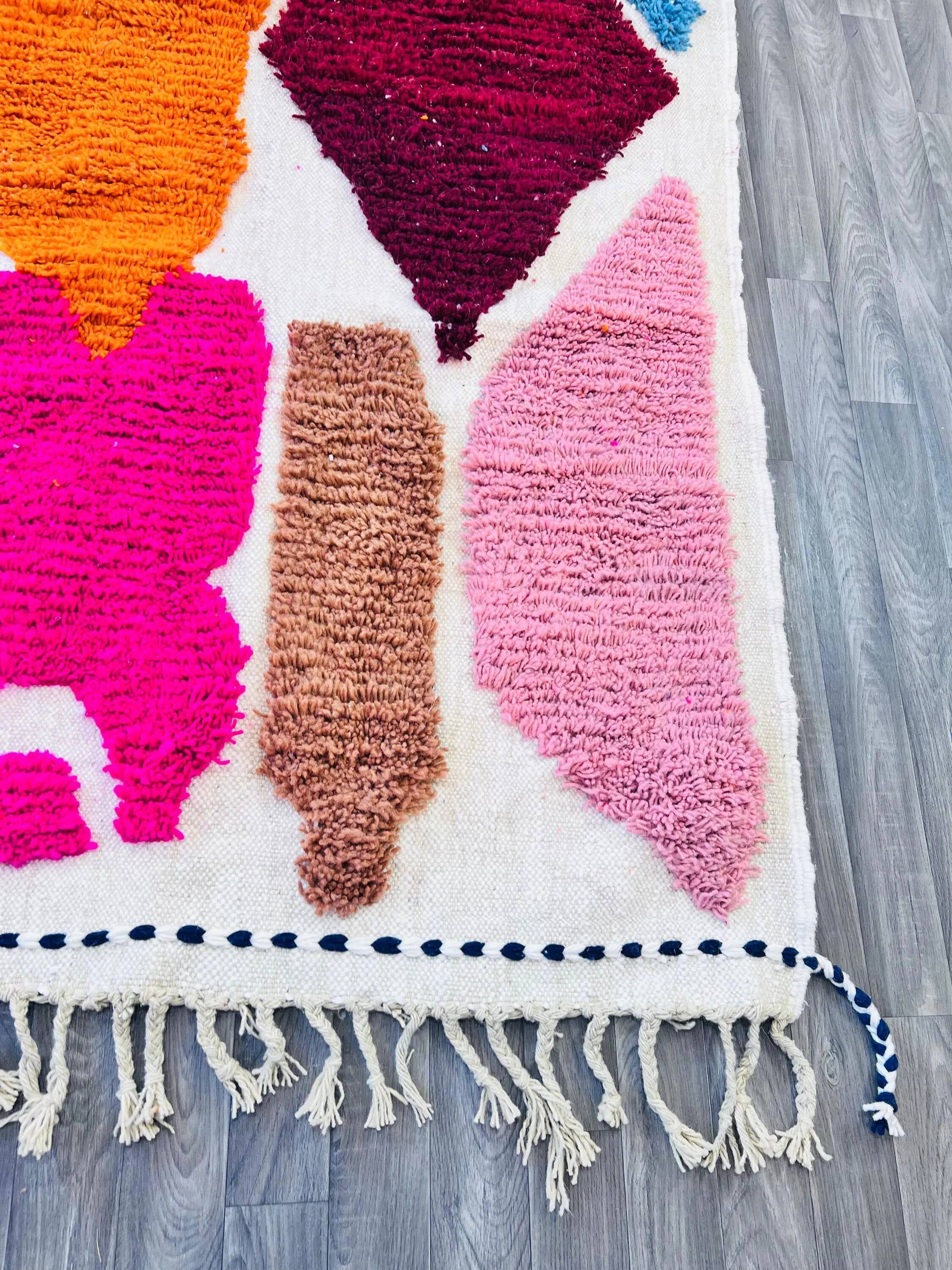 Handmade Berber rug in wool 3 x 2 m