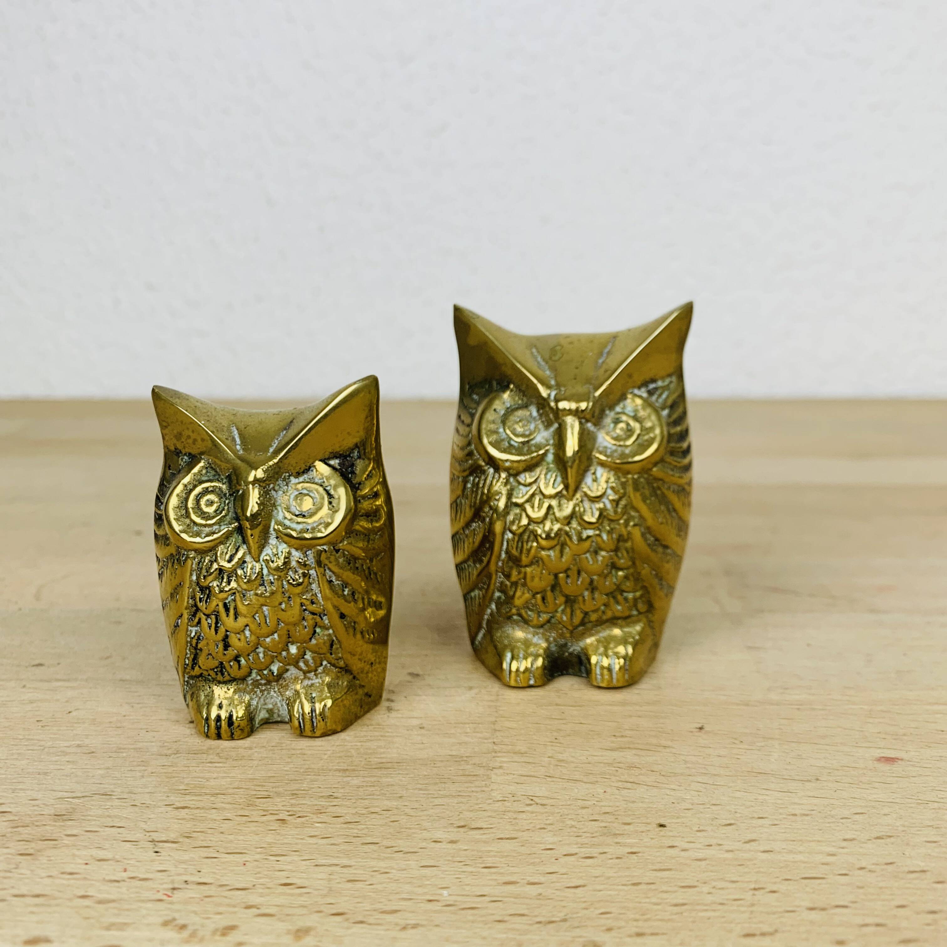 Pair of owls/owls in golden brass