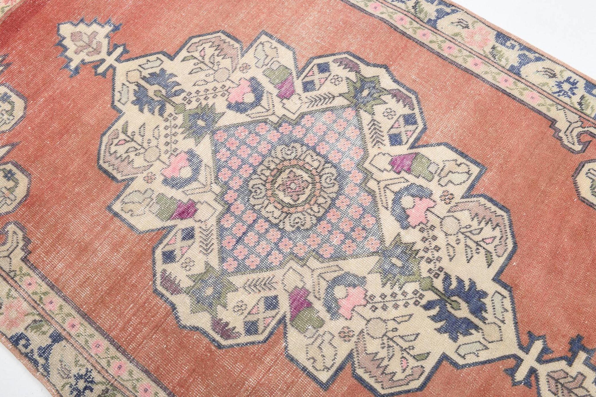 4x7 Brunt Red Oriental Handmade Vintage Rug, 142x224Cm SK 6770