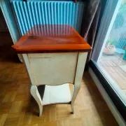 Classic chest of drawers