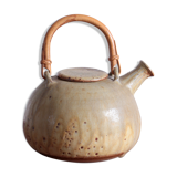Sandstone teapot with rattan handle