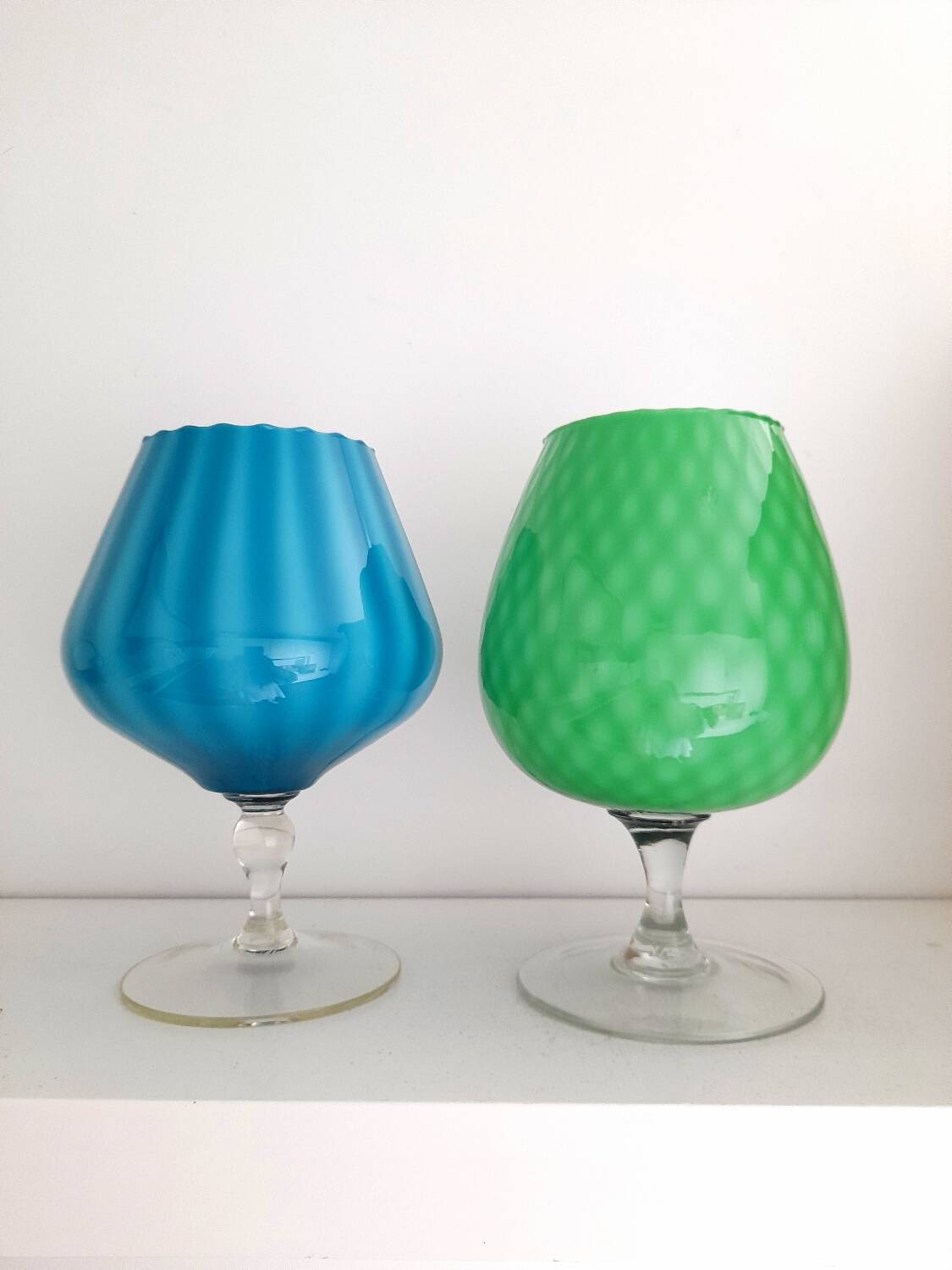 Lot de 2 vases en opaline italienne Empoli