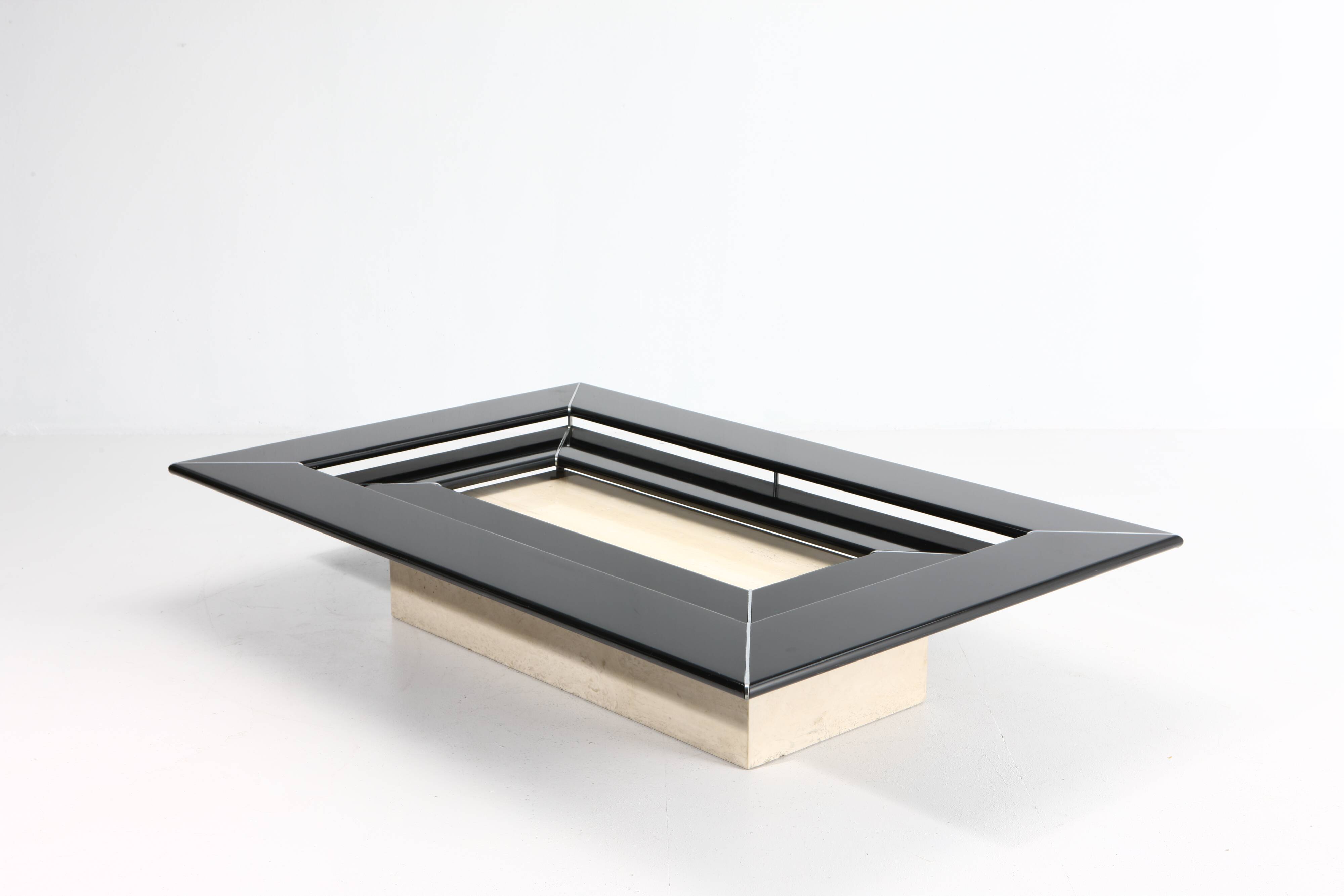 Re Quadro Coffee Table in Travertine and Lacquered Wood by Paolo Piva