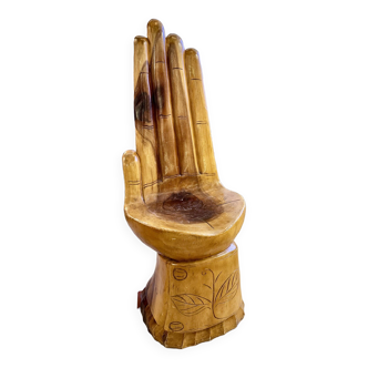 Hand of boudha chair
