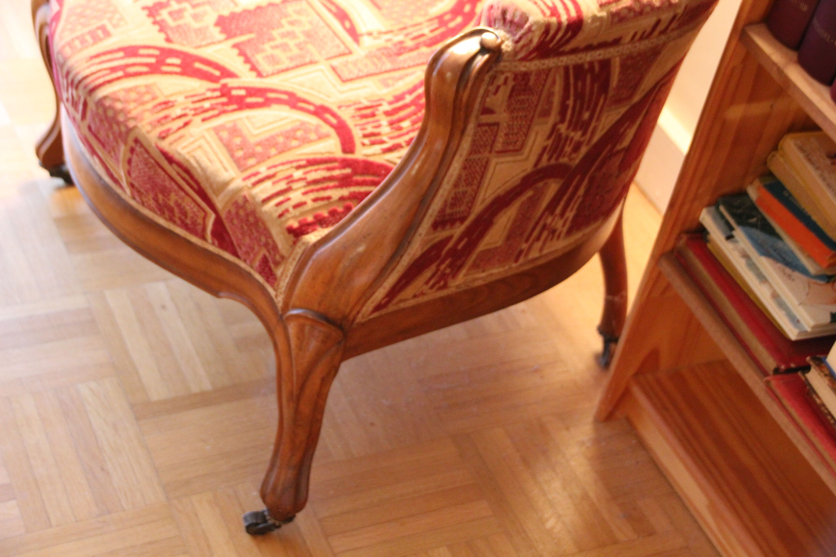 Armchair shepherdess red beige vintage antique