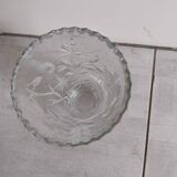 Vase en cristal taillé à décor de fleurs
