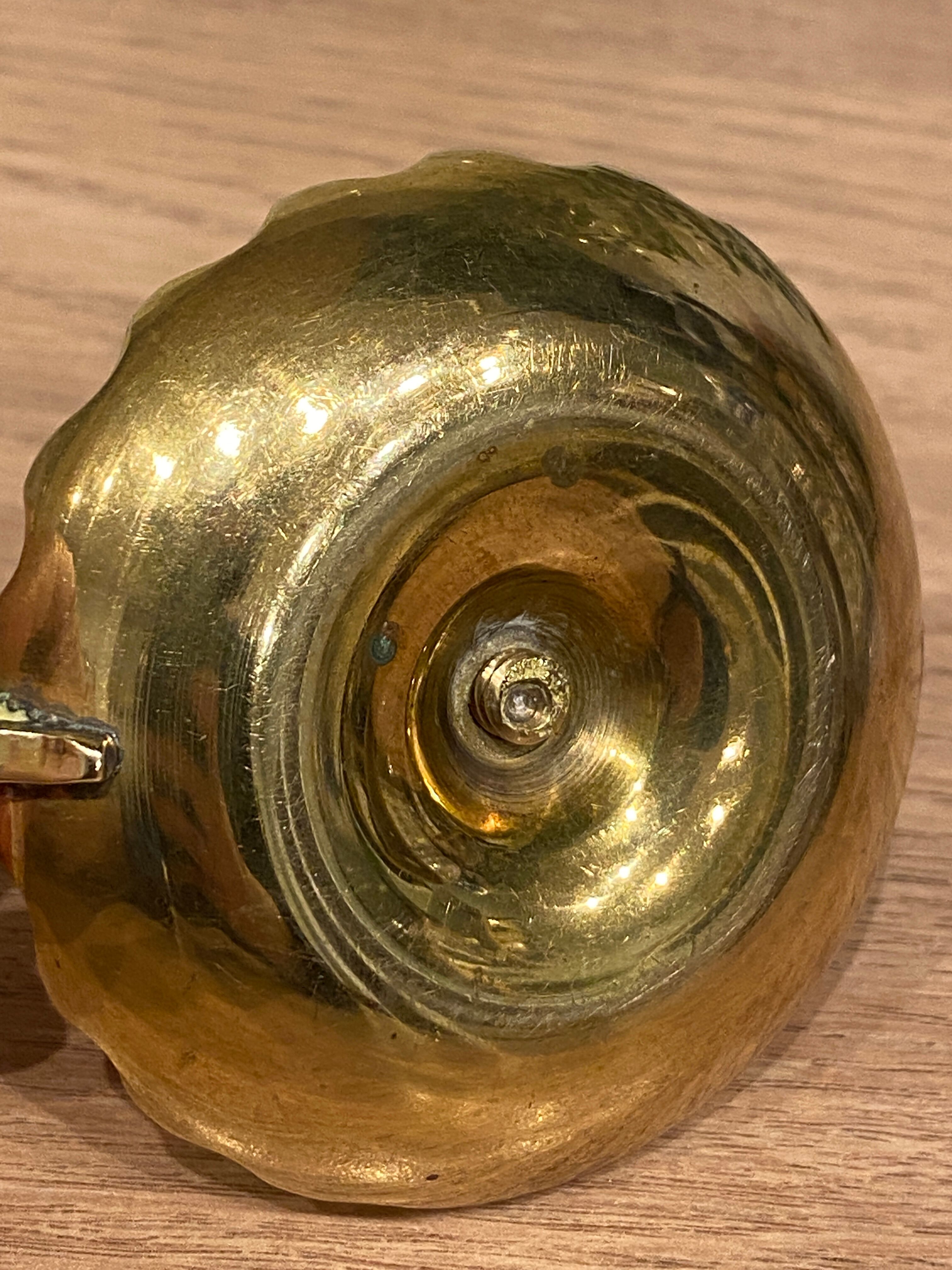 2 candle holders on dormant