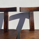Pair of brutalist T-shaped chairs, solid Aranjou elm, design Olavi Hanninen, 1970