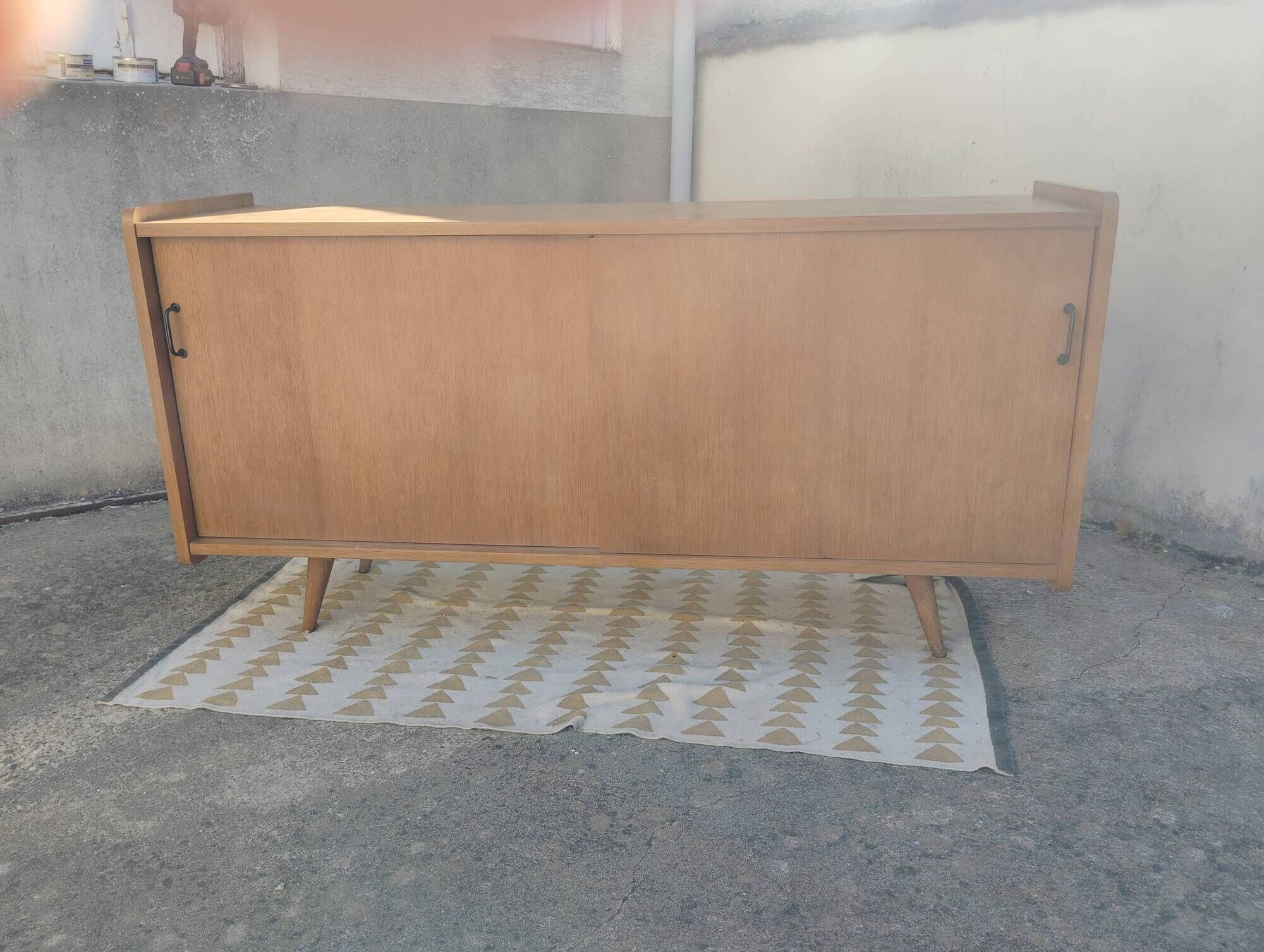Low buffet / Vintage Scandinavian sliding sideboard
