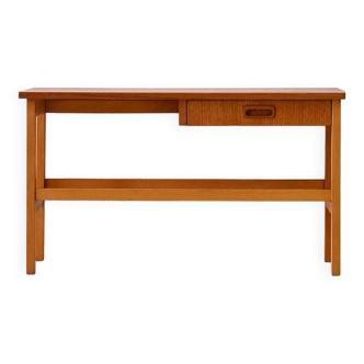 Scandinavian cabinet with drawer