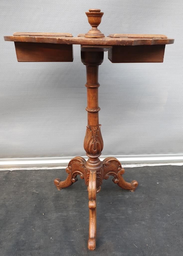 Magical work table for inspired artist