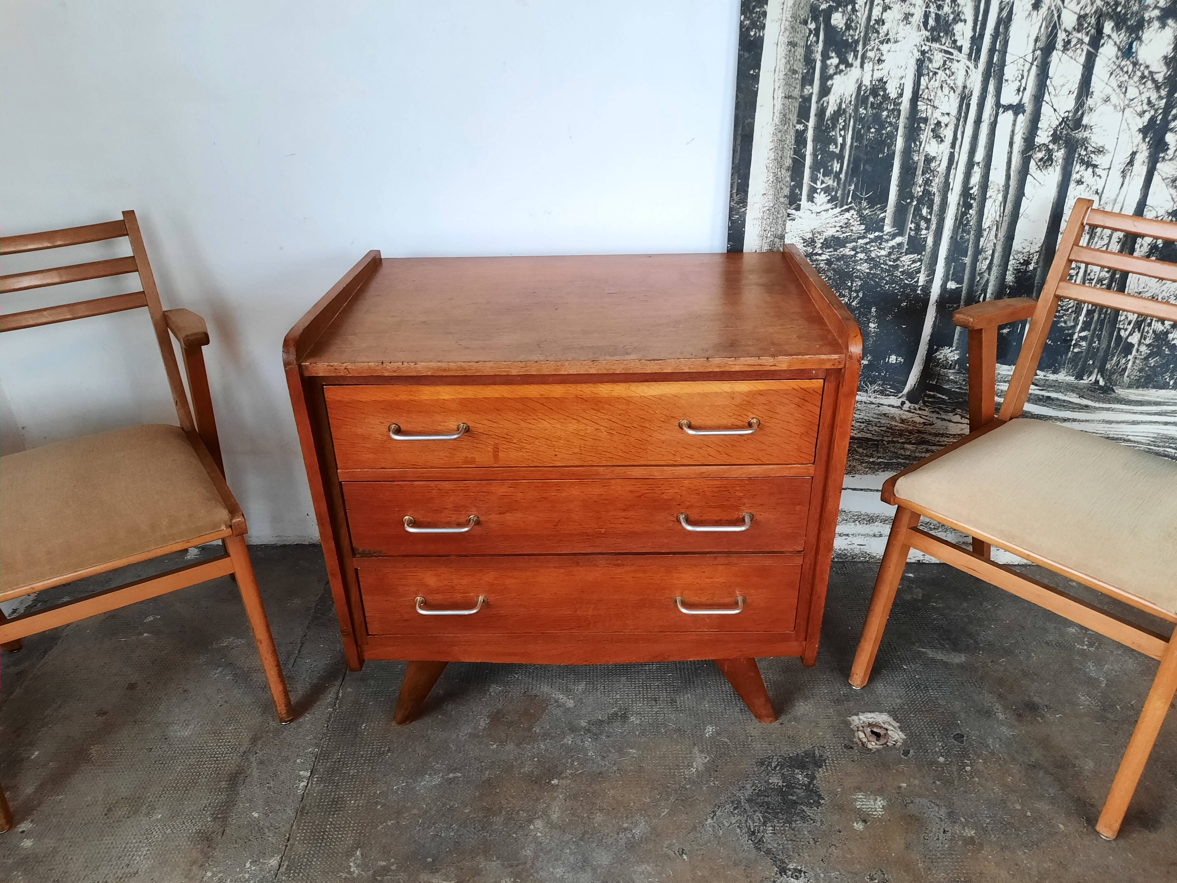 Oak chest of drawers with compass foot, vintage reconstruction