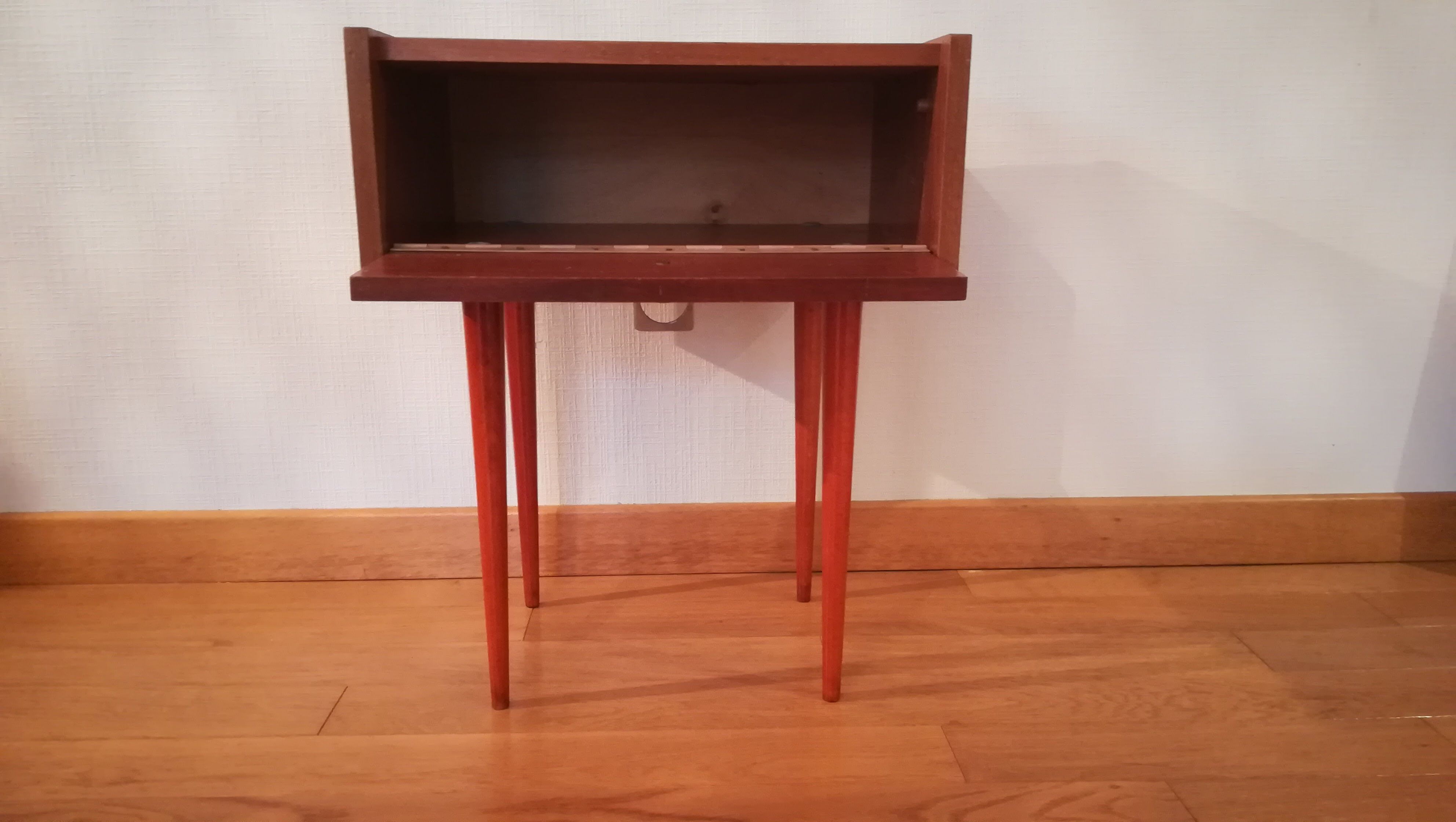 Bedside table