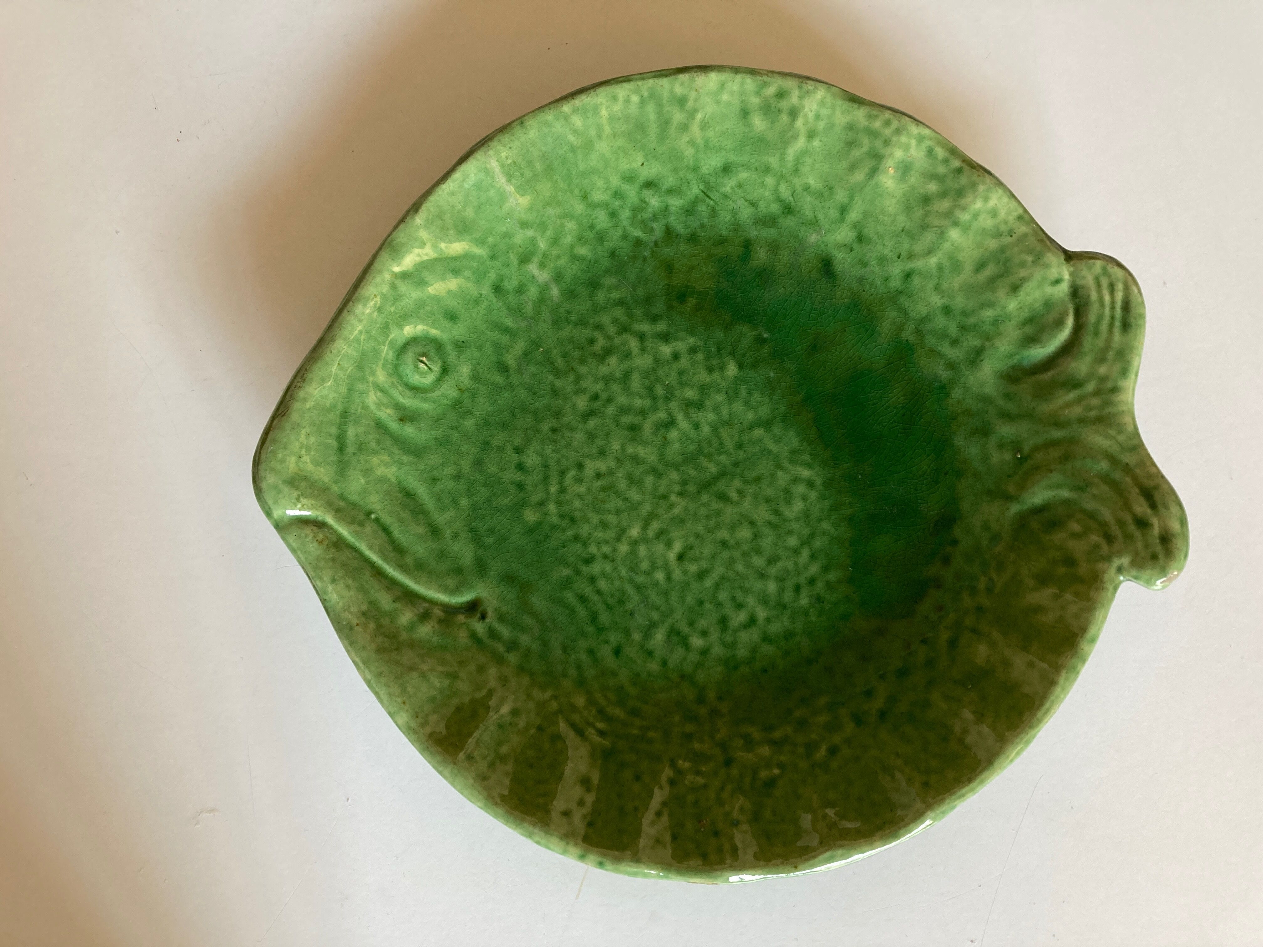 Fish plate in green glazed earthenware Aegitna 1960 Vallauris