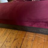 Bed storage bench