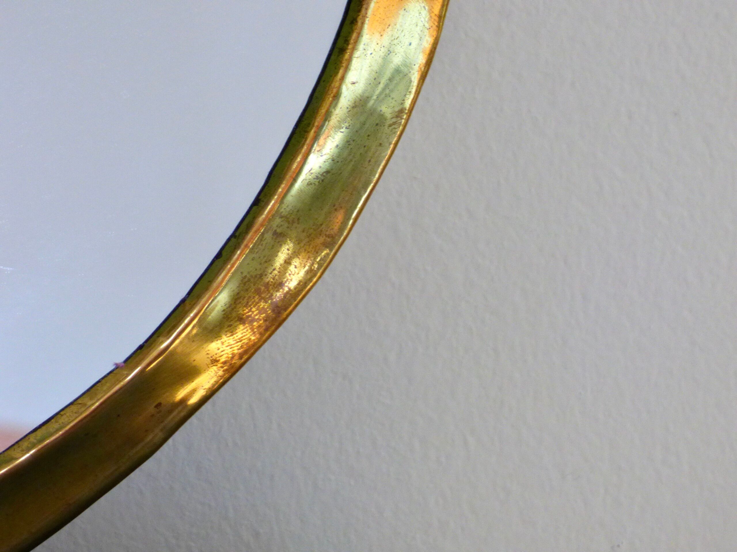 Miroir en laiton doré en forme de goutte - 40x33cm