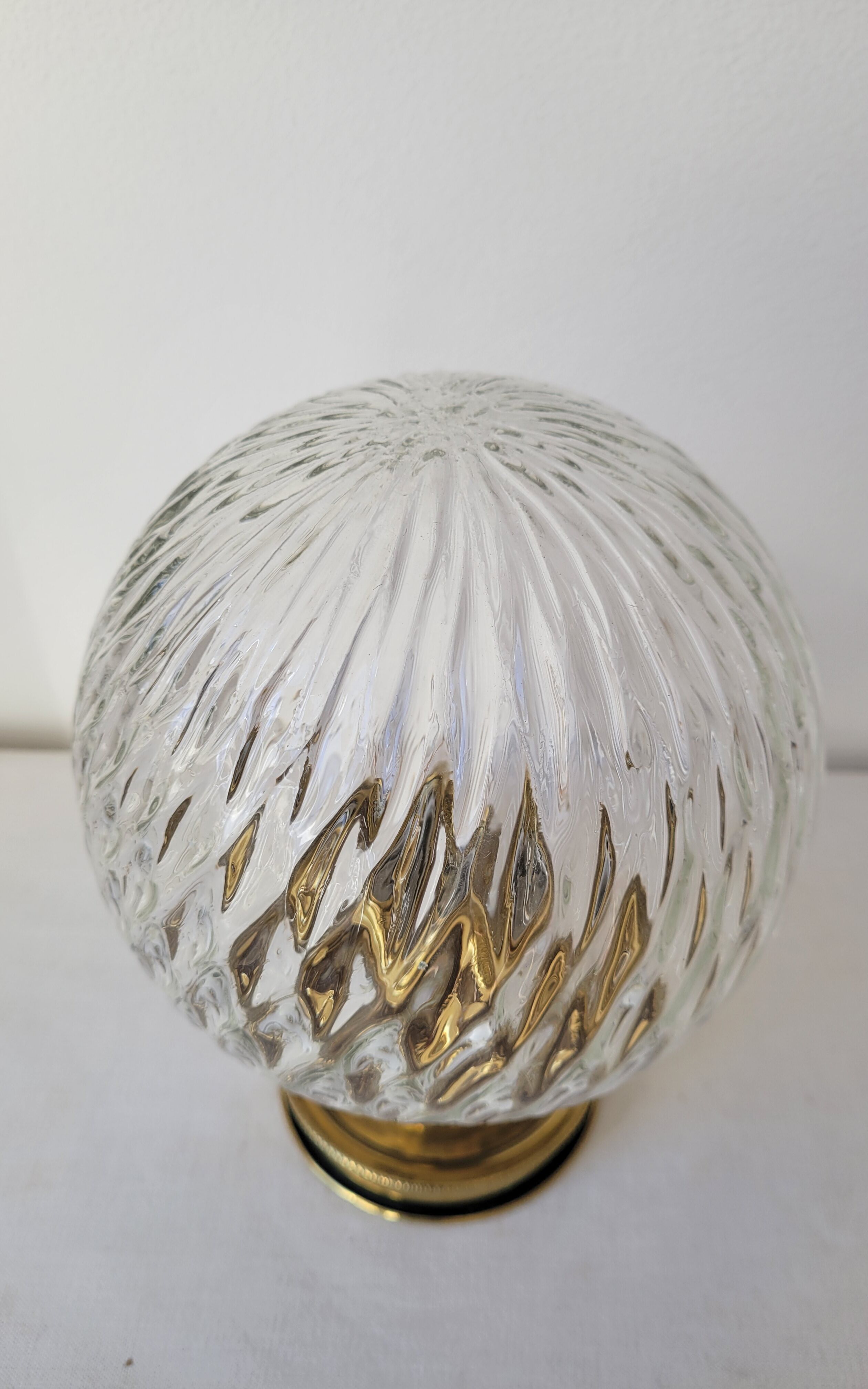 Art Deco lamp in brass and glass