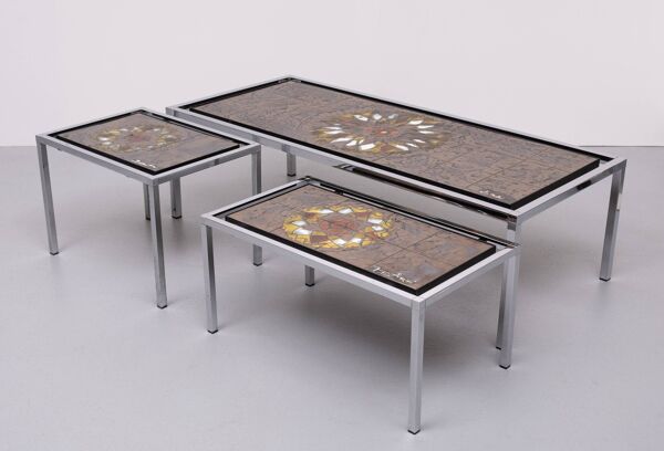 Juliette Belarti Ensemble de 3 tables en carreaux de céramique belges années 1970