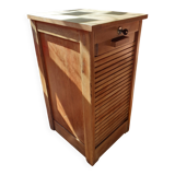 Filing cabinet with curtain