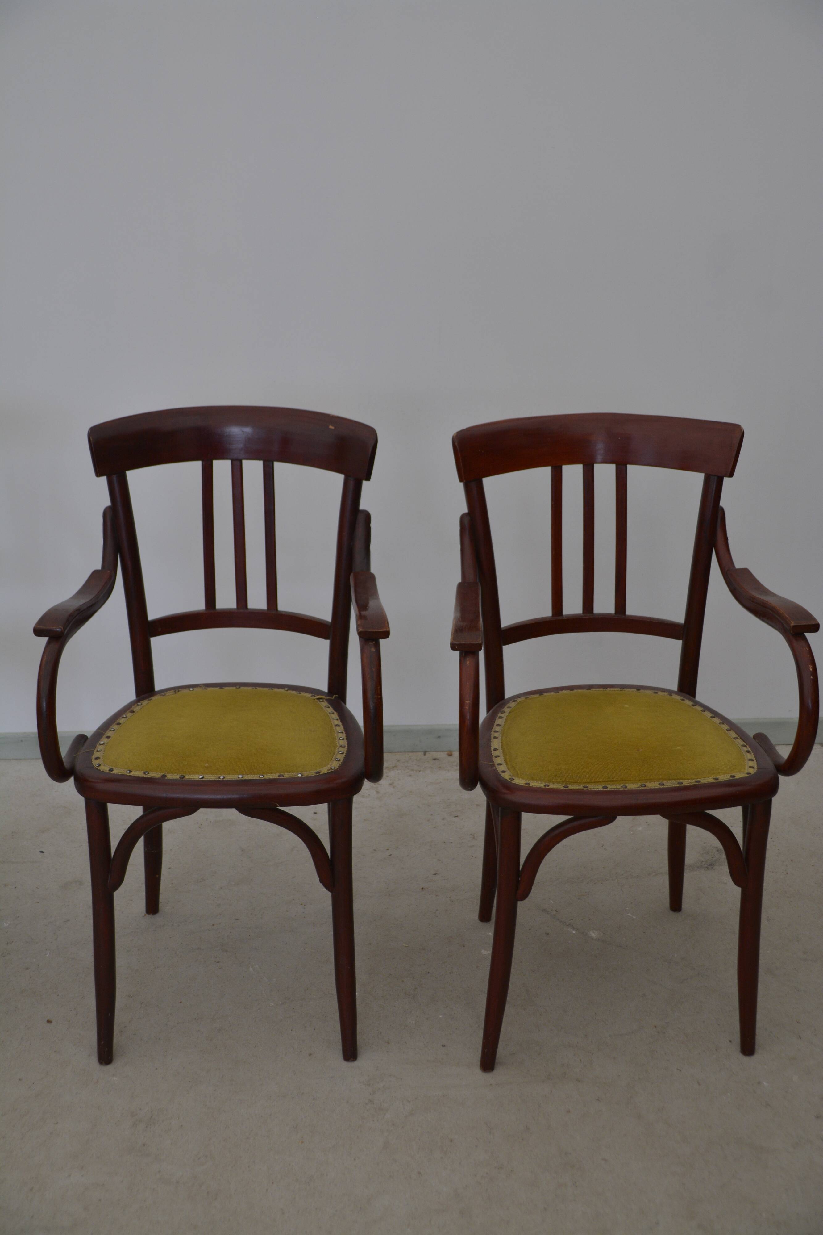 Set of 4 armchairs