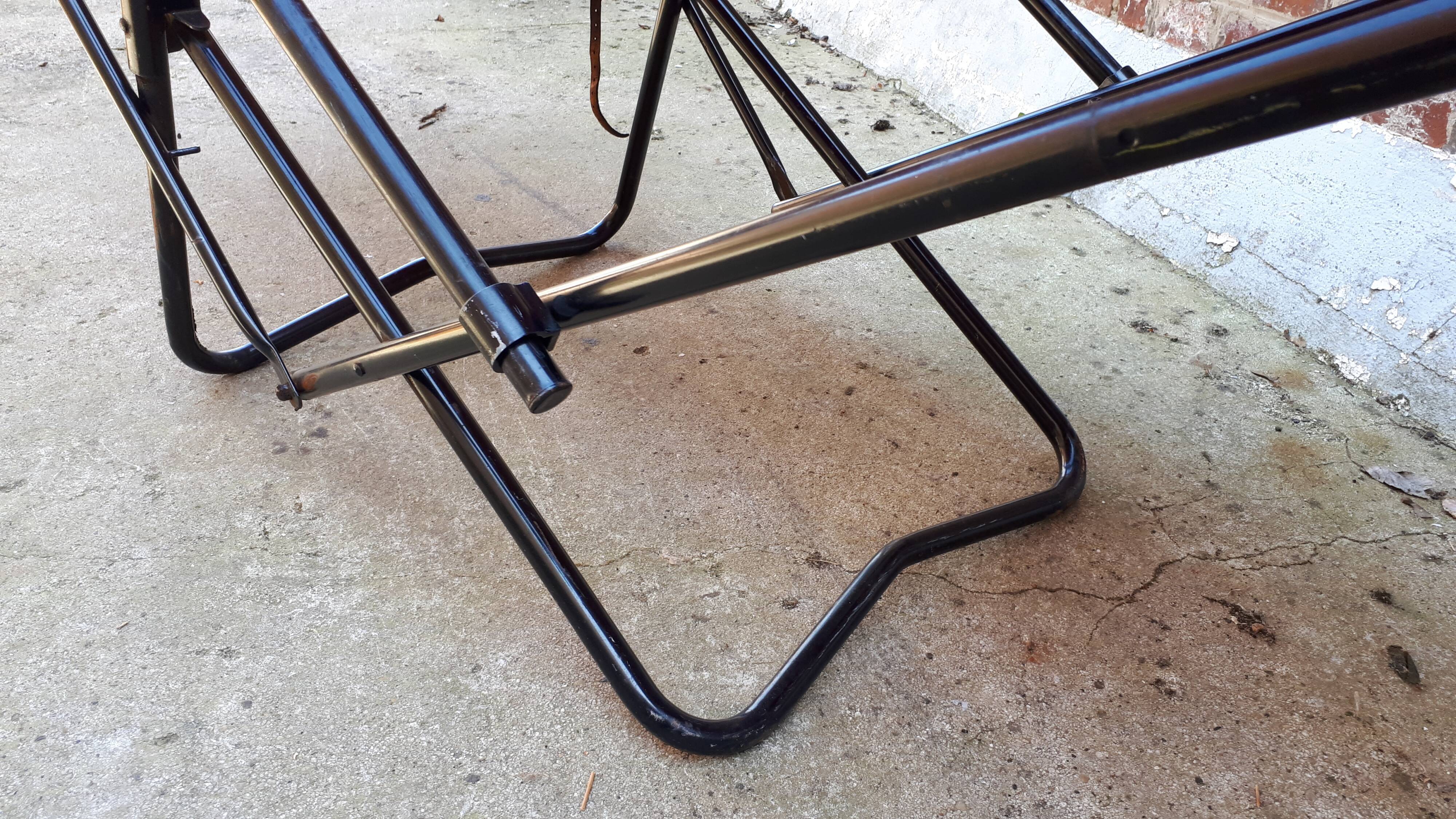 Ergelax folding long chair by Simbag from the 1950s