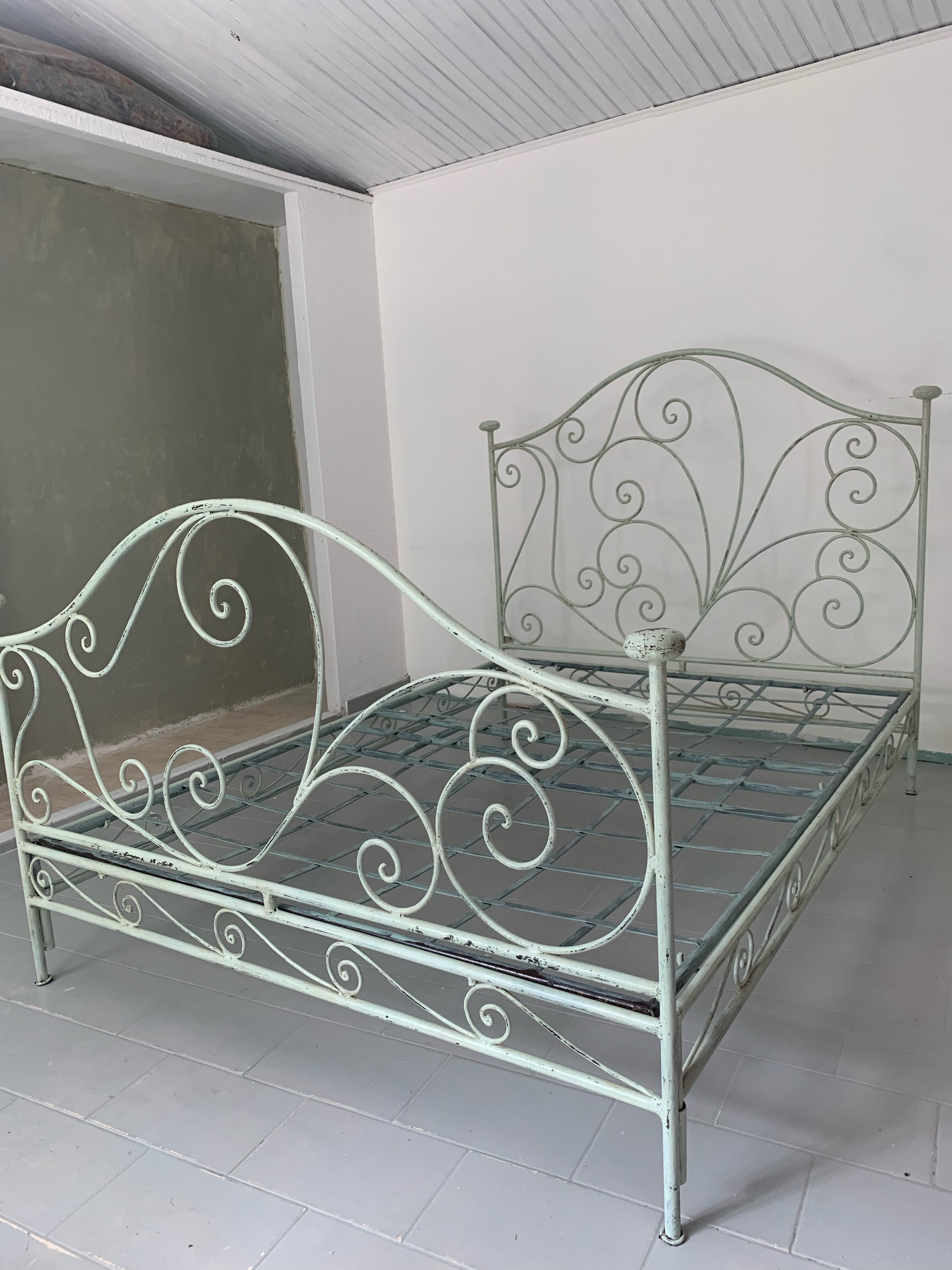 Wrought iron bed
