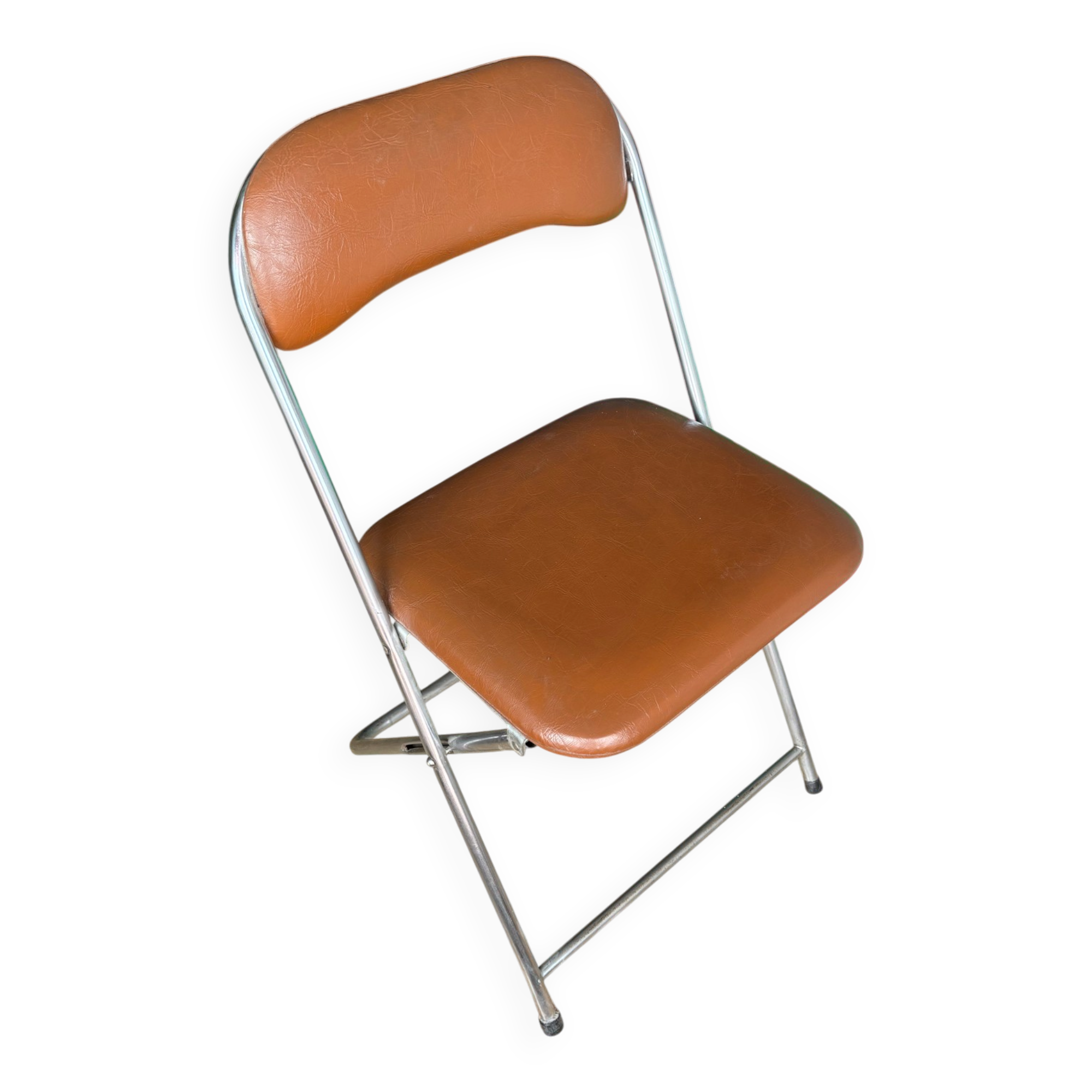 Brown folding chair in vinyl and steel
