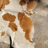 Tapis peau de vache vintage 1970