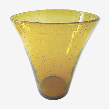 Large flat-bottomed glass vase bubbled by Biot glassware