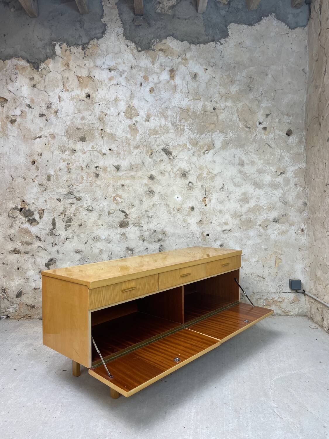 Vintage enfilade